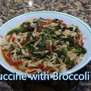 italian grandma makes fettuccine with broccoli rabe 0N0FSY AIVk