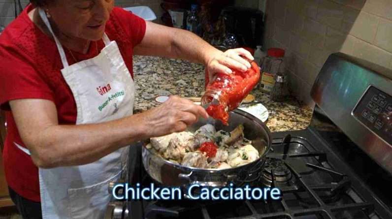 italian grandma makes chicken cacciatore mW1Oq2YuoS8