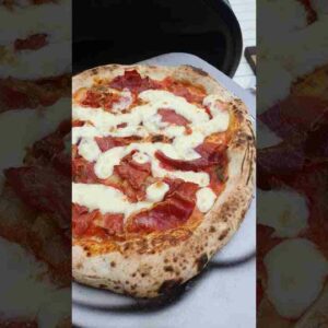 best neapolitan pizza i have ever made Q0OTR6rLo7I