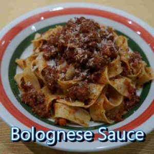 italian grandma makes bolognese sauce MJ WhvmTy6E
