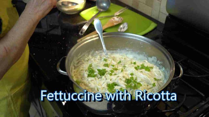 italian grandma makes fettuccine with ricotta YebeEGII3Rk 1