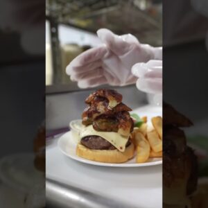 the homestead burger from careys brewhouse hQOE K xbyM